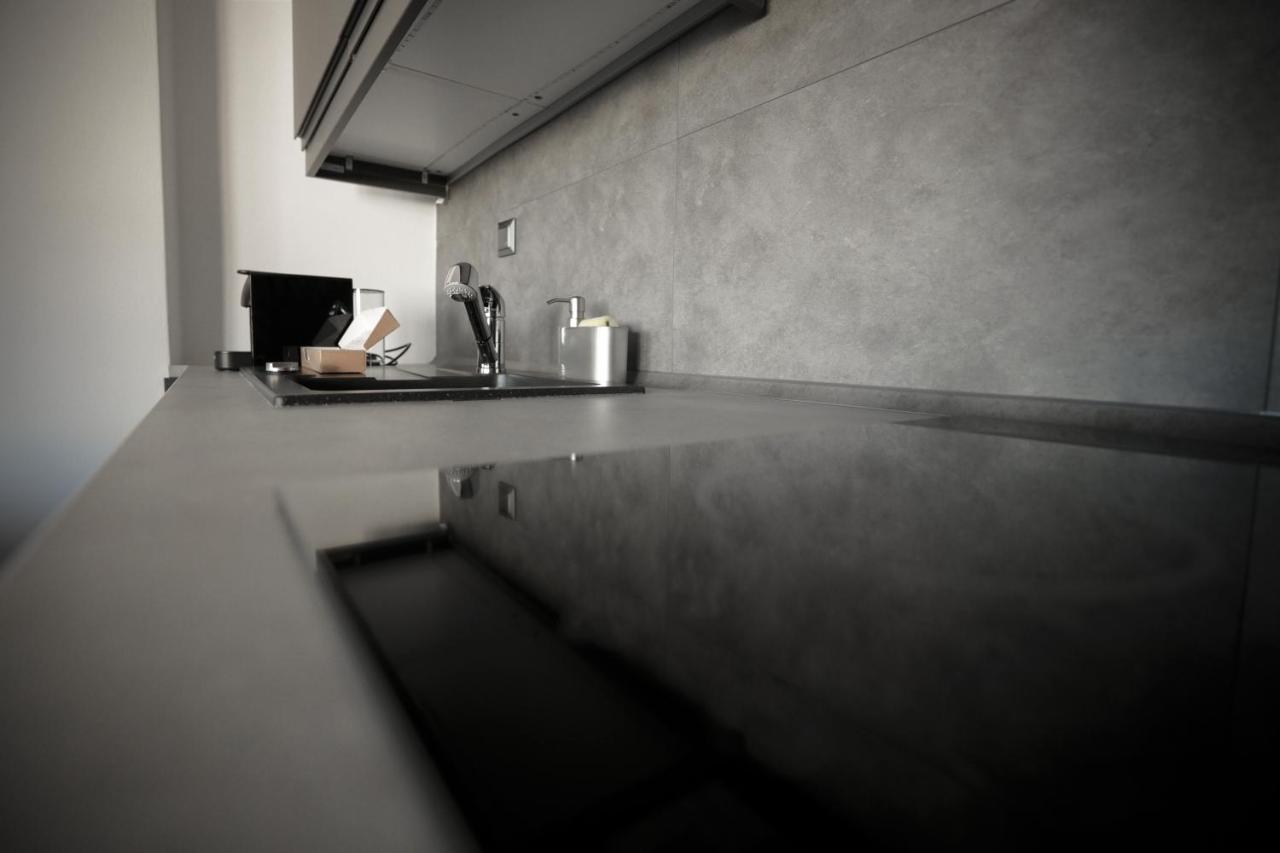 Modern 2 Bedroom Apartment Next To Metro - Marousi Αθήνα Εξωτερικό φωτογραφία