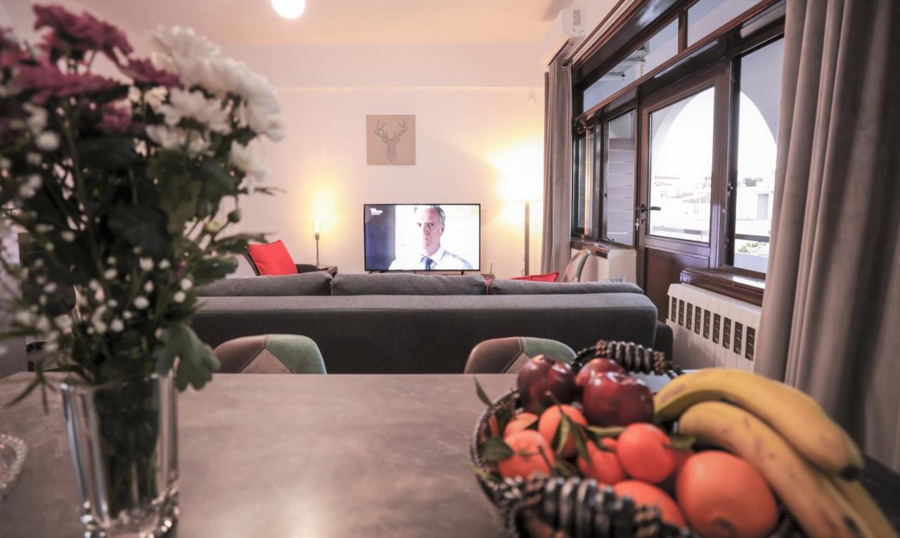 Modern 2 Bedroom Apartment Next To Metro - Marousi Αθήνα Εξωτερικό φωτογραφία