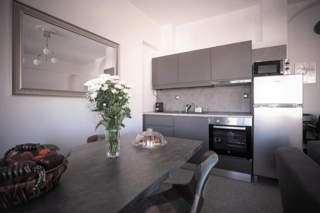 Modern 2 Bedroom Apartment Next To Metro - Marousi Αθήνα Εξωτερικό φωτογραφία